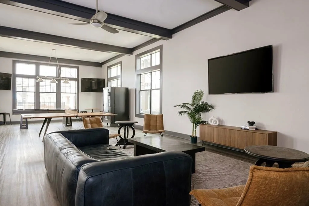 The Heights offers lounge space