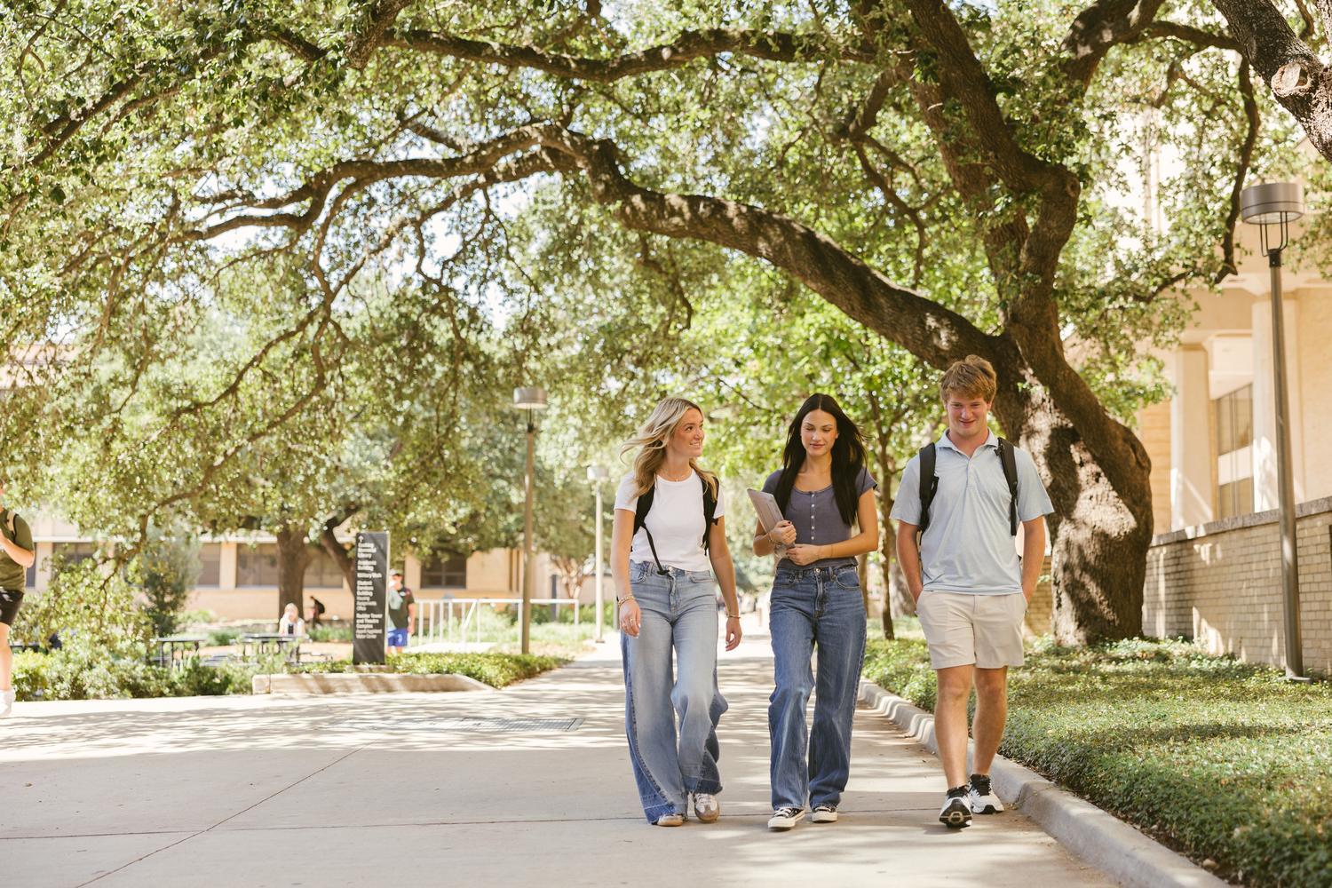 the jay the heights college station lifestyle freshman housing hero 2